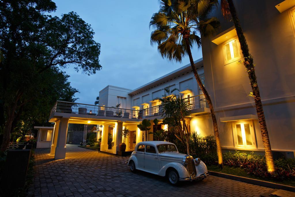 The Shalimar Boutique Hotel Malang Zewnętrze zdjęcie